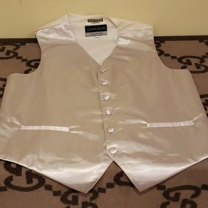 Very Nice Calvin Micheals Collection Tux Vest